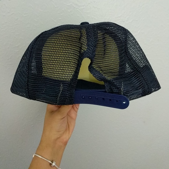 LuLaRoe Trucker Hat - Picture 4 of 4
